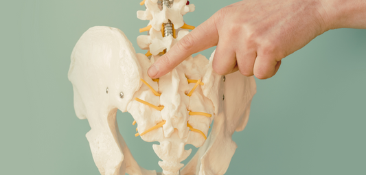 Sacroiliac (SI) Joint Pain: Causes, Symptoms & Natural Relief for Seniors and Athletes with SportsPro